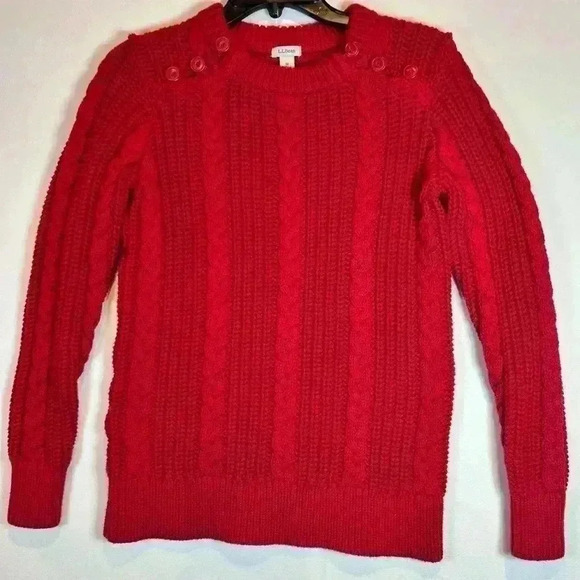 LL Bean Red chunky cable knit crew neck sweater size M button shoulder pull over - Picture 1 of 9